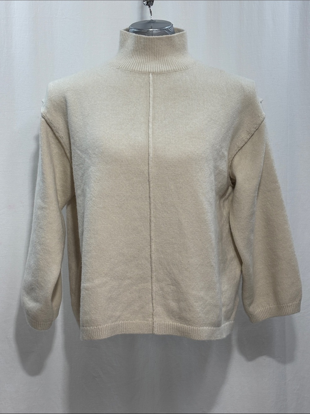 H&M Cream Mock Turtleneck Sweater 2XL - 273 comfort work school warm trendy chic